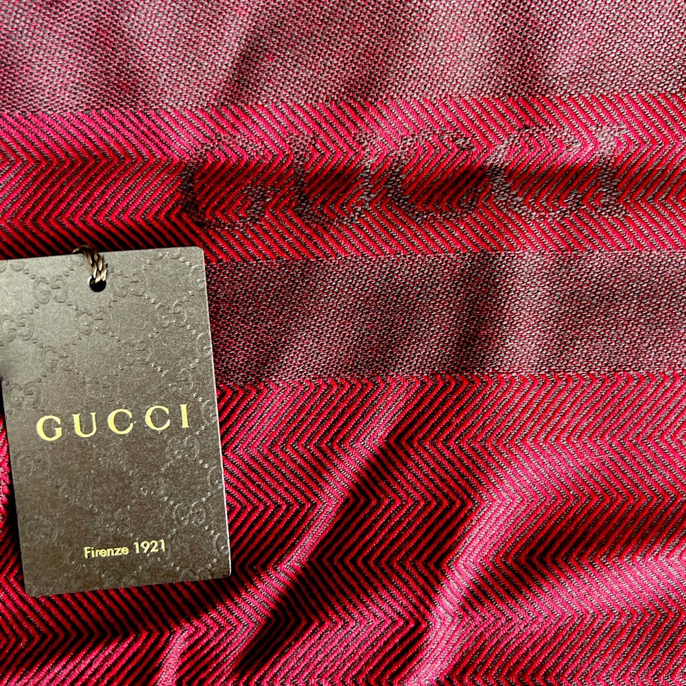 Gucci scarf brand new with tags